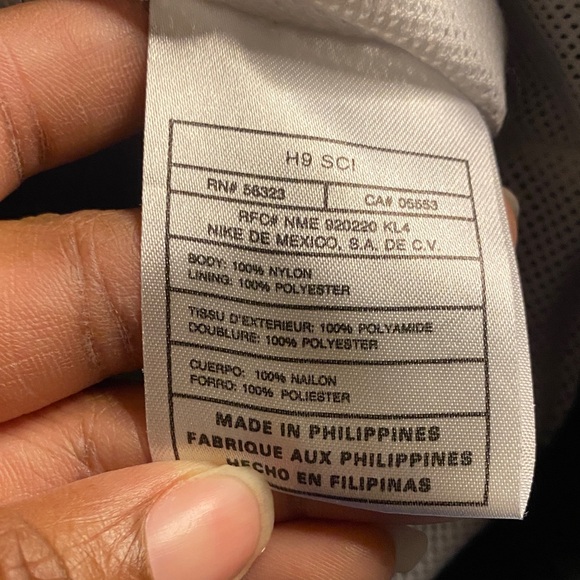 Nike Unisex Black and White Windbreaker 90’s Style Sz L (12-14) - Picture 9 of 13